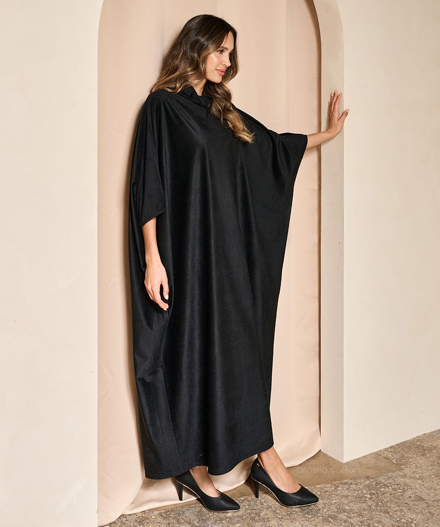 Kaftans Preto, Inverno 2024- Original Priya™